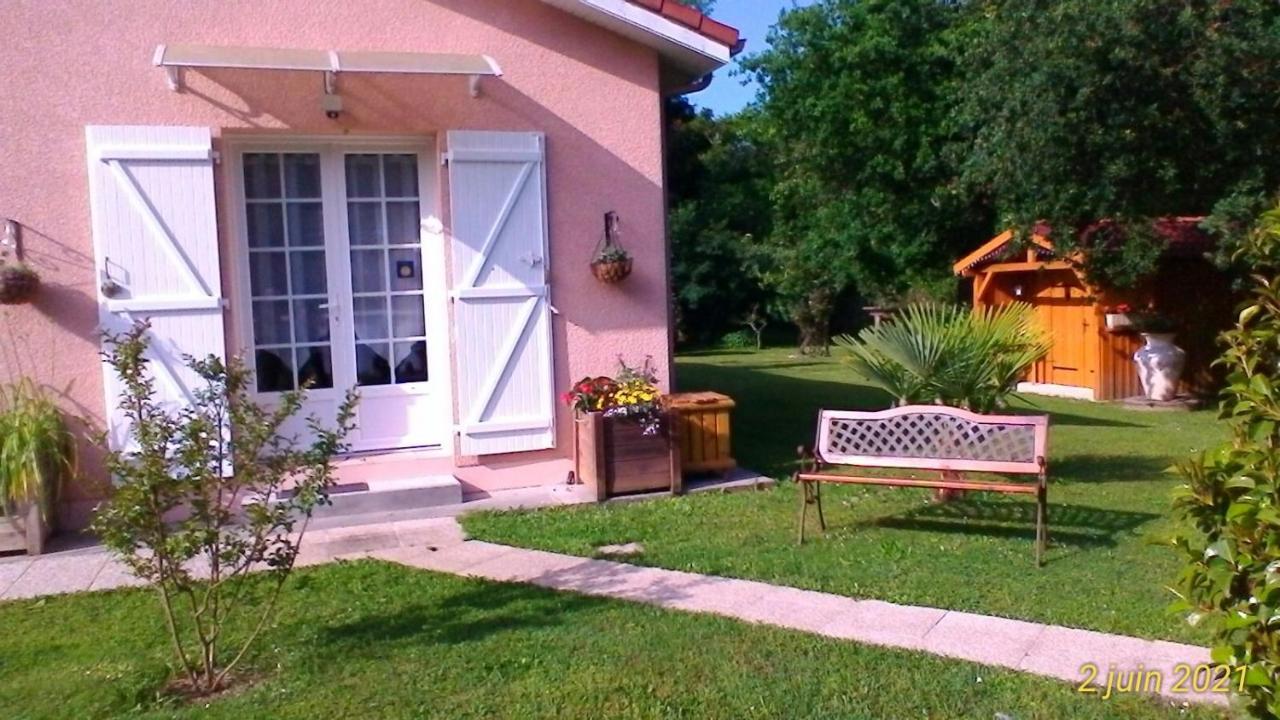 Le Clos Des Palombes Wifi Climatisation Saint-Pierre-du-Mont  Exteriér fotografie