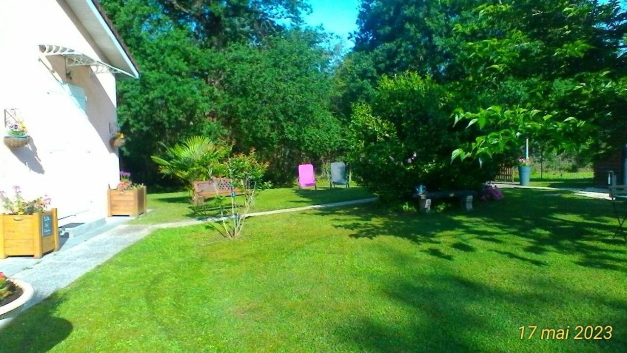 Le Clos Des Palombes Wifi Climatisation Saint-Pierre-du-Mont  Exteriér fotografie