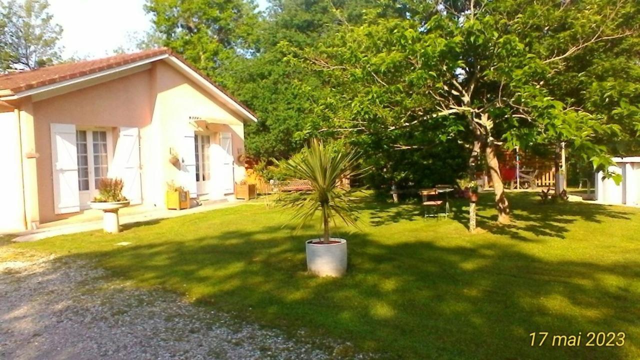 Le Clos Des Palombes Wifi Climatisation Saint-Pierre-du-Mont  Exteriér fotografie