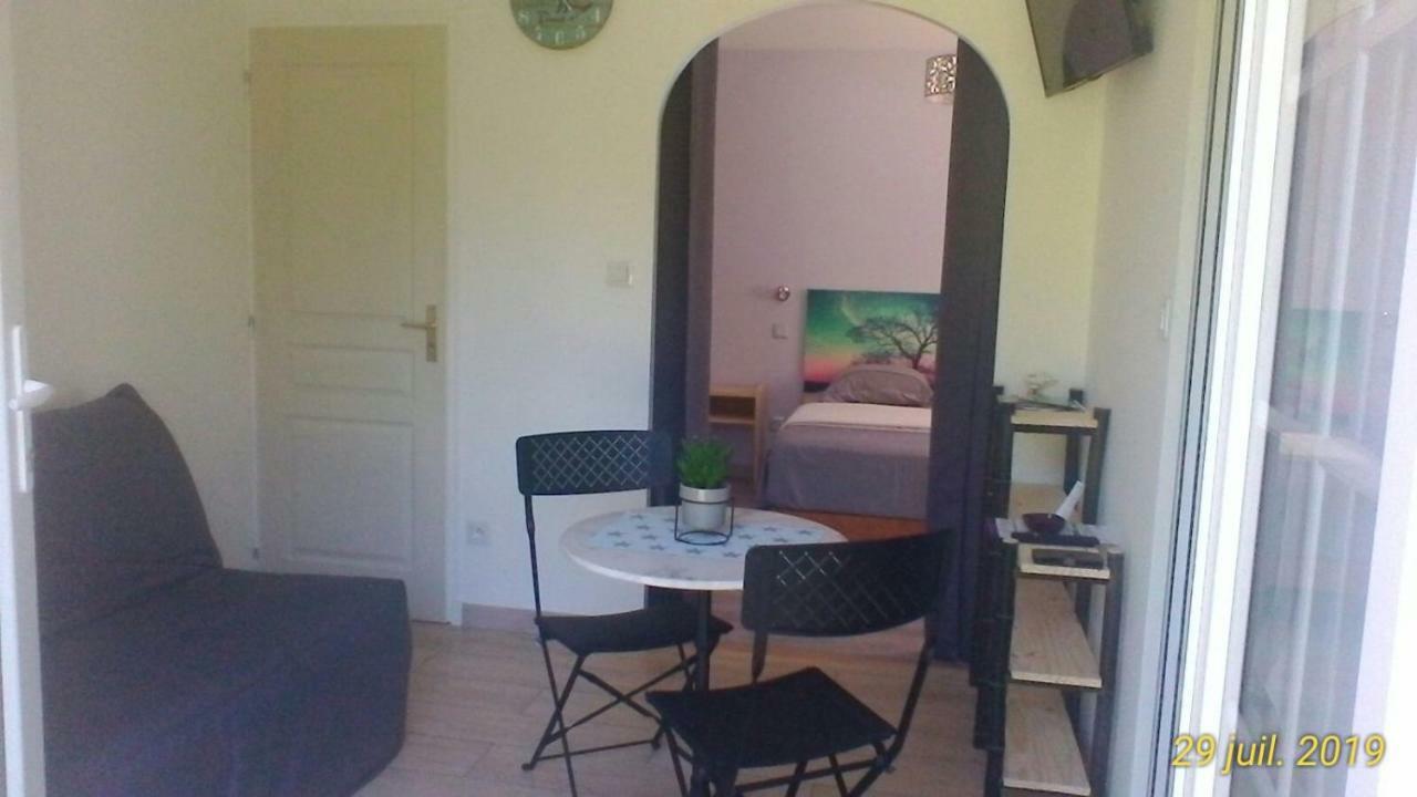 Le Clos Des Palombes Wifi Climatisation Saint-Pierre-du-Mont  Exteriér fotografie